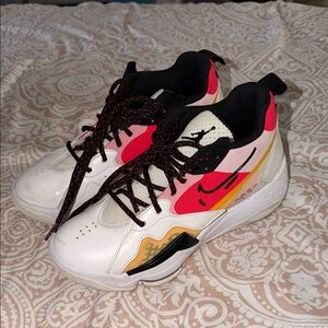 Nike Size 8 Athletic Sneakers